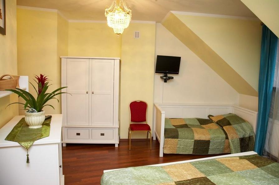 Zajazd Borowik Ostroleka  Extérieur photo