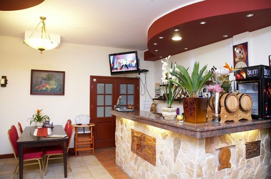 Zajazd Borowik Ostroleka  Extérieur photo